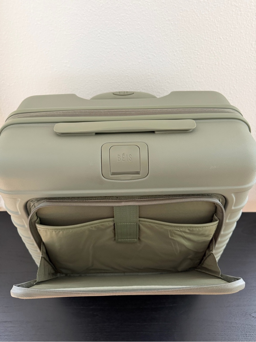 BEIS Olive Green Mini Roller- rare/discontinued - Picture 4 of 16